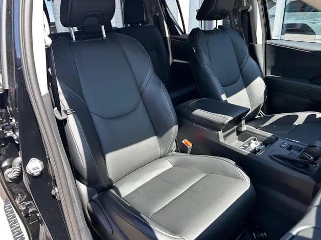 Toyota Hilux Double Cab.-Pick-up 2.8 D-4D MHEV 204 Style