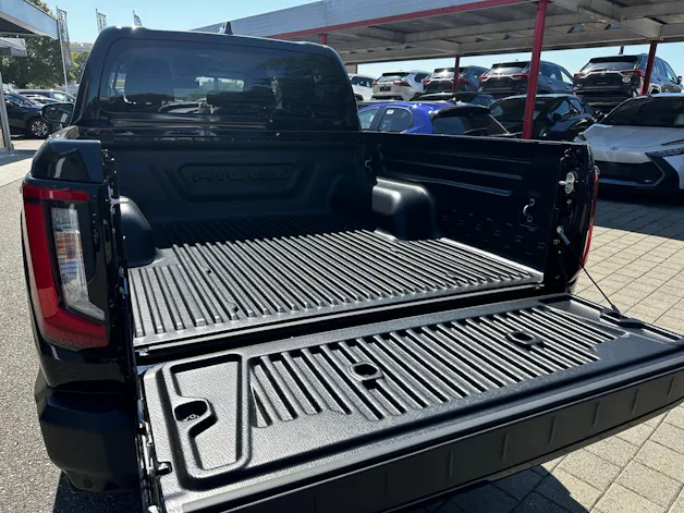 Toyota Hilux Double Cab.-Pick-up 2.8 D-4D MHEV 204 Style