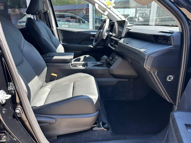Toyota Hilux Double Cab.-Pick-up 2.8 D-4D MHEV 204 Style