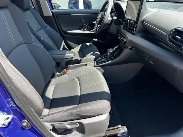 Toyota Yaris 1.5 VVT-i HSD Trend