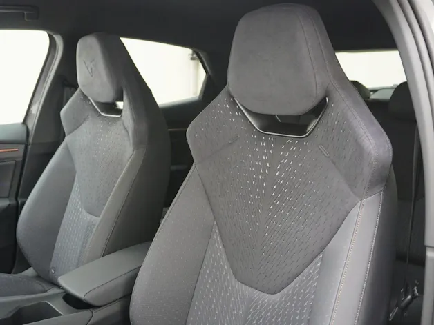 Cupra Raval 52 kWh Dynamic Plus