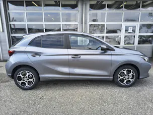 MG 3 1.5 Hybrid Luxury