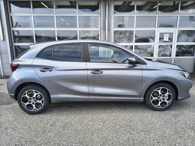 MG 3 1.5 Hybrid Luxury