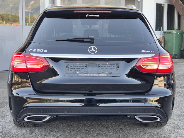 Mercedes-Benz C 250 d 4Matic 9G-Tronic