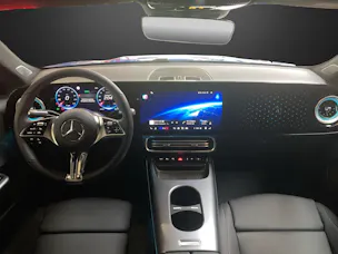 MERCEDES-BENZ CLA 350 4 Matic 85 kWh EQ