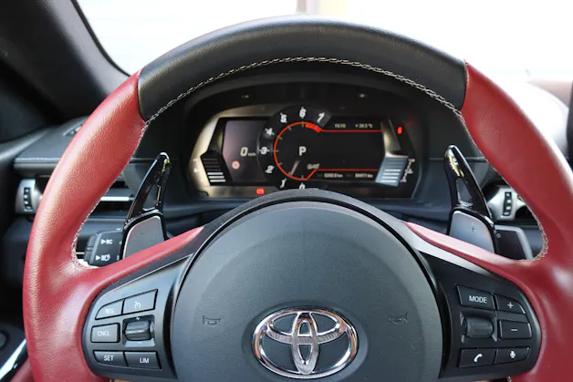 Toyota Supra GR 2.0i Turbo Sport Automat 8 - "CH Auto * Covering * Full Carbone * Jantes Concaver"
