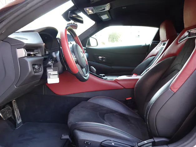 Toyota Supra GR 2.0i Turbo Sport Automat 8 - "CH Auto * Covering * Full Carbone * Jantes Concaver"
