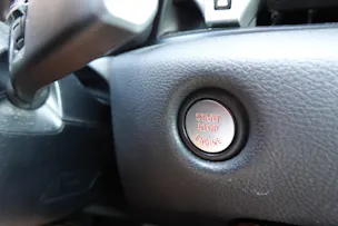 Toyota Supra GR 2.0i Turbo Sport Automat 8 - "CH Auto * Covering * Full Carbone * Jantes Concaver"