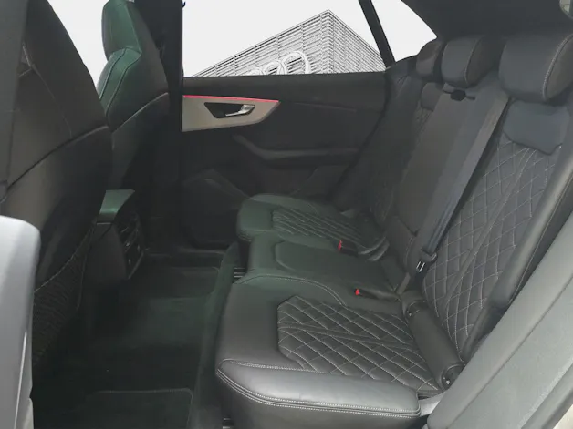 Audi SQ8 TFSI quattro tiptronic