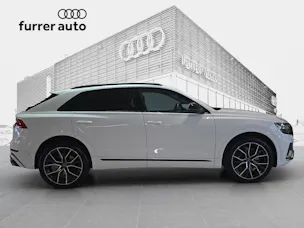 AUDI SQ8 TFSI quattro tiptronic