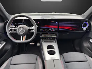MERCEDES-BENZ GLB 350 4MATIC with EQ Technology