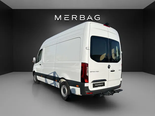 Mercedes-Benz Sprinter 319 CDI Standard 9G-TRONIC