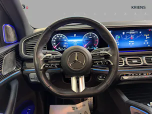 MERCEDES-BENZ GLS 450 d 4M - AMG / DISTRONIC / 360 Grad Kamera / Fondkomfort-Paket