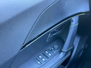 Peugeot 2008 e-GT