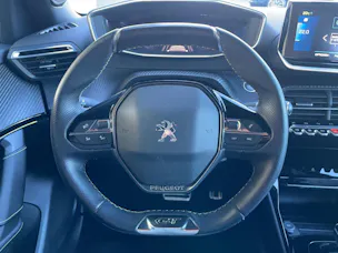 Peugeot 2008 e-GT