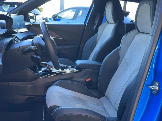 Peugeot 2008 e-GT