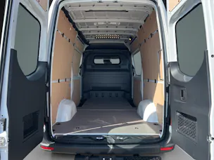 MERCEDES-BENZ Sprinter 317 CDI Standard 9G-TRONIC