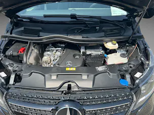 MERCEDES-BENZ V 300 d lang 4Matic Swiss Edition 9G-Tronic