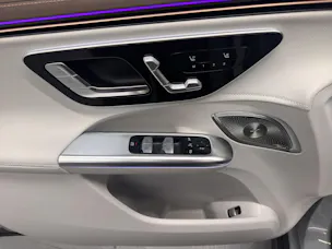 MERCEDES-BENZ EQE 500 Excellence AMG Line