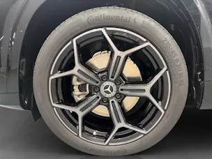 MERCEDES-BENZ GLB 220 AMG Line 4Matic