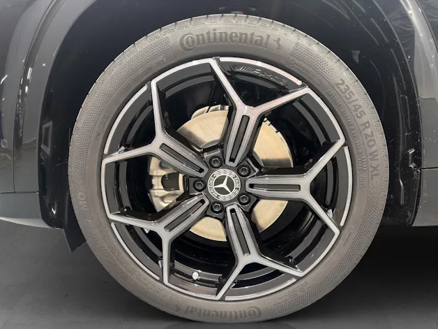Mercedes-Benz GLB 220 AMG Line 4Matic