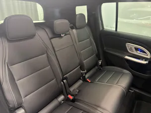 MERCEDES-BENZ GLB 220 AMG Line 4Matic