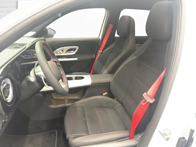 Mercedes-Benz GLB 220 AMG Line 4Matic