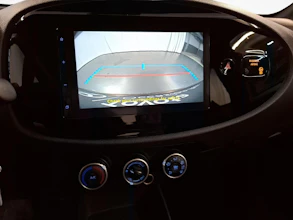 https://vehicle.imgix.net/4435267/4cc1d16b-fd90-427a-bbc6-d4086f63f1be.jpg