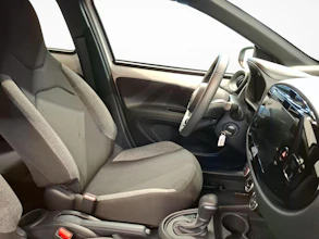 https://vehicle.imgix.net/4435267/7bbd8c75-d9cc-4bf7-b202-1e05ab3b5f57.jpg