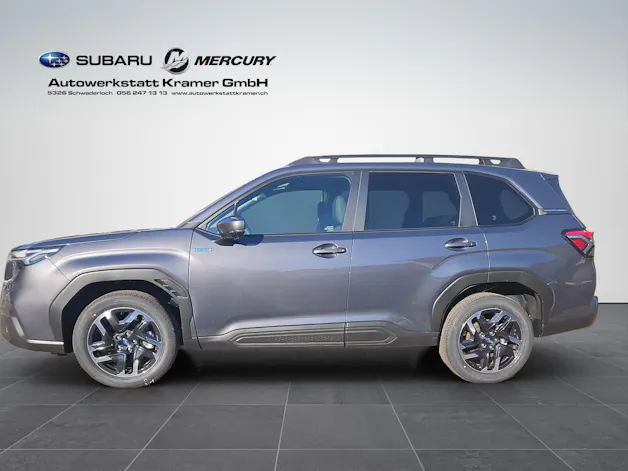 Subaru Forester Station 2.0i e-Boxer Swiss Plus