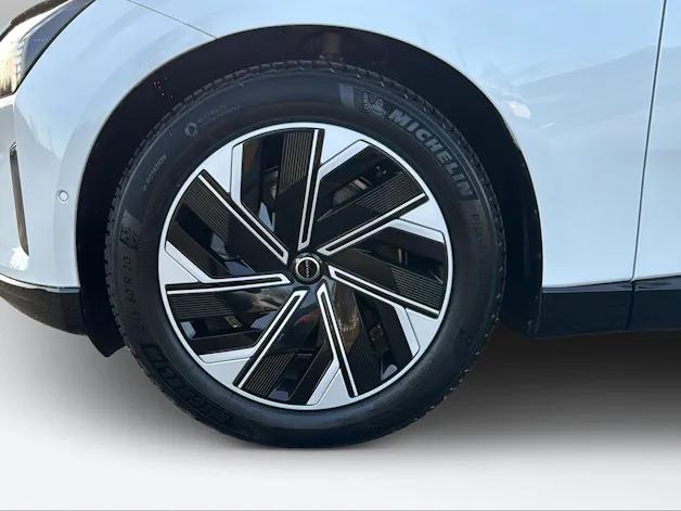 Volvo ES90 Ultra