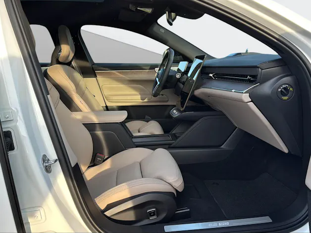 Volvo ES90 Ultra