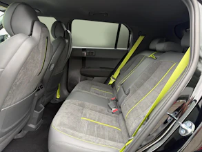 https://vehicle.imgix.net/4435343/3f284dbc-1a15-430e-be48-45fc4844ed95.jpg