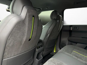 https://vehicle.imgix.net/4435343/58d6beaa-899a-4919-af39-202e01040a28.jpg