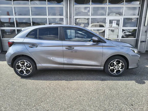 MG 3 1.5 Hybrid Luxury