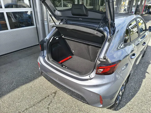 MG 3 1.5 Hybrid Luxury
