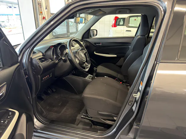 Suzuki Swift 1.2 Compact Top Hybrid 4x4