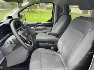 FORD Transit Custom Kombi 340 L1 2.5 Duratec 233PS Limited PHEV