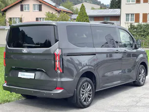 FORD Transit Custom Kombi 340 L1 2.5 Duratec 233PS Limited PHEV