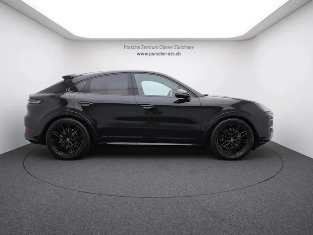 Porsche Cayenne E-Hybrid Coupé Black Edition