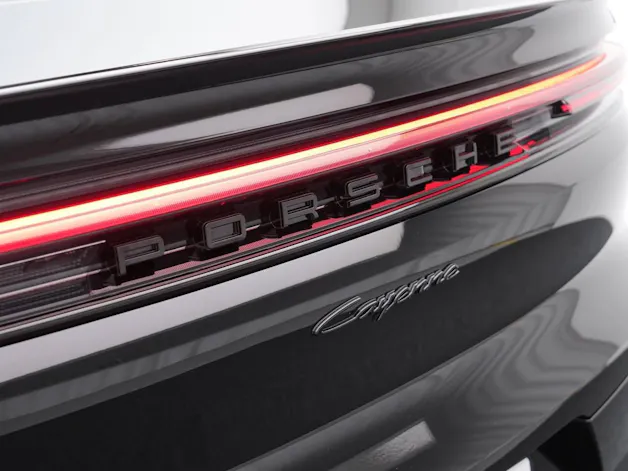 Porsche Cayenne E-Hybrid Coupé Black Edition