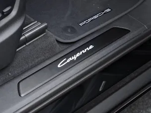 PORSCHE Cayenne E-Hybrid Coupé Black Edition