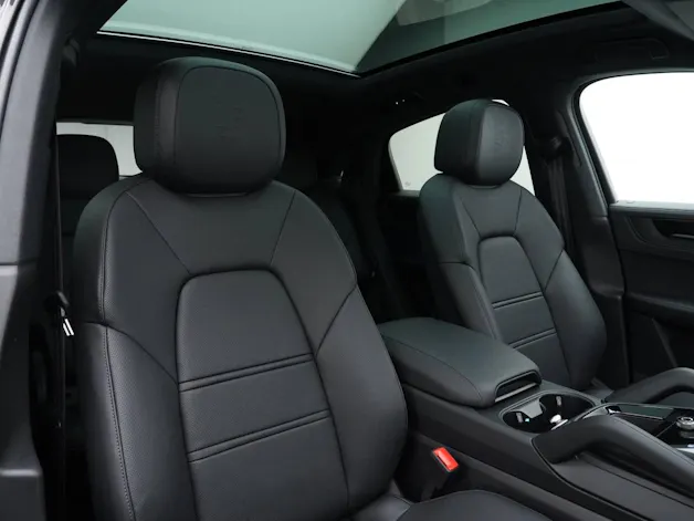 Porsche Cayenne E-Hybrid Coupé Black Edition