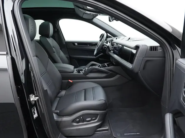 Porsche Cayenne E-Hybrid Coupé Black Edition