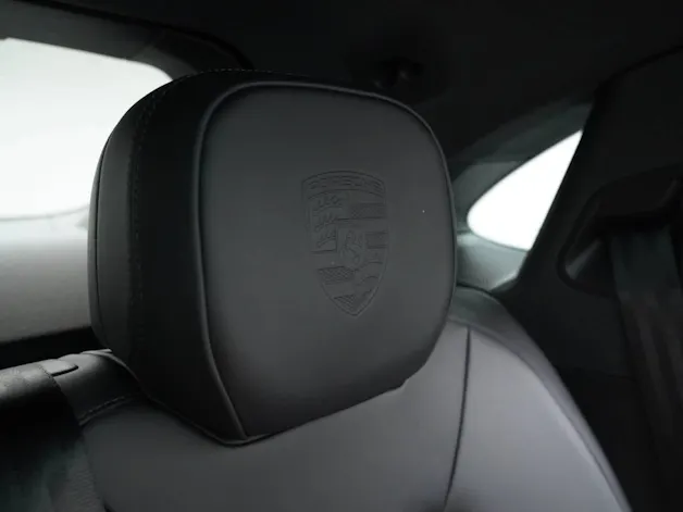 Porsche Cayenne E-Hybrid Coupé Black Edition
