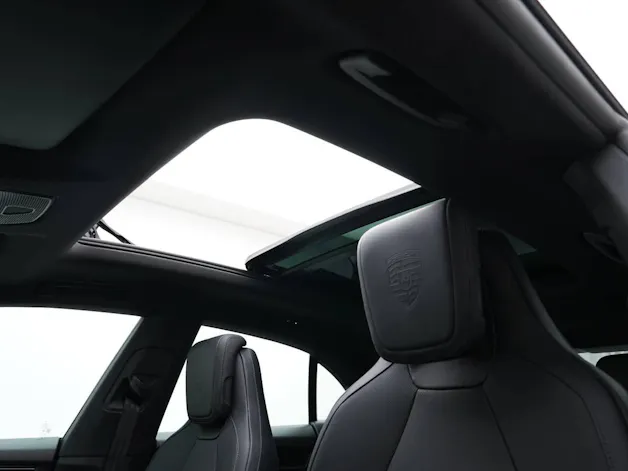 Porsche Macan 4