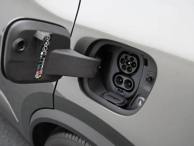 Porsche Macan 4