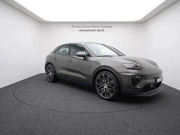 Porsche Macan 4