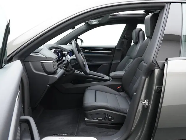Porsche Macan 4