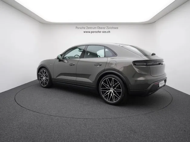 Porsche Macan 4